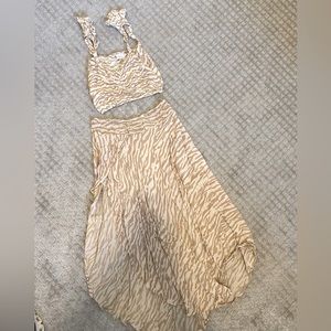 Tiare Hawaii Crop Top and Skirt